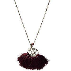 Boho Chic Swirl Pendant Burgundy Tassel Necklace Gold Tone Chain Fashion Jewelry